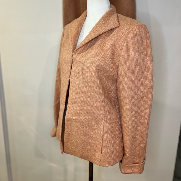 Akris Skirt-Jacket Suit - Picture 2 of 9